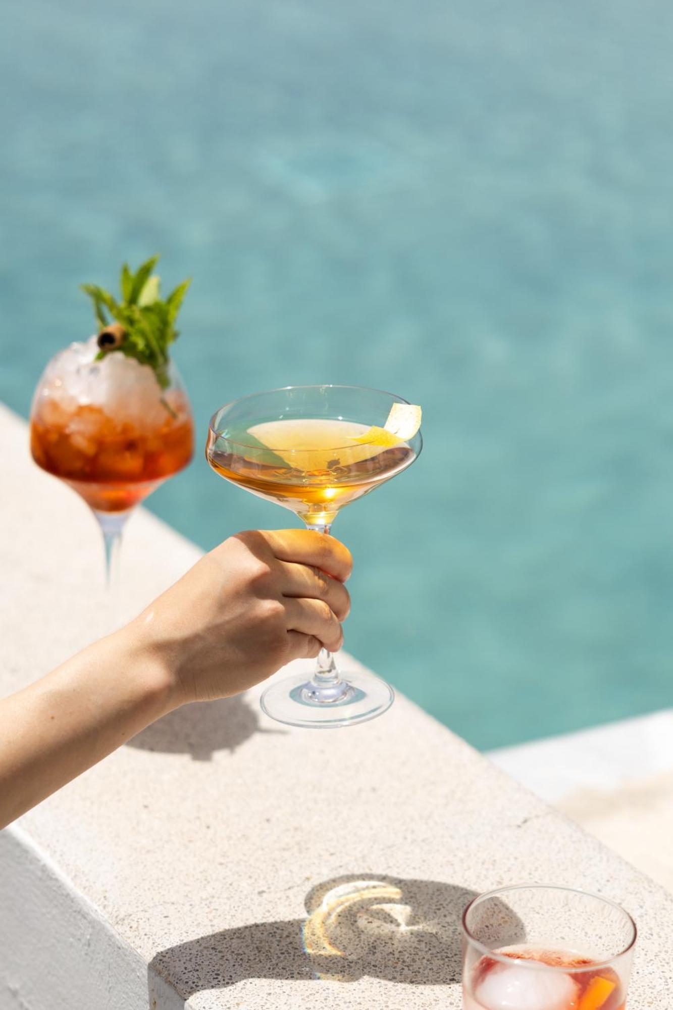 Aeifos Boutique 5* Imerovigli (Santorini)