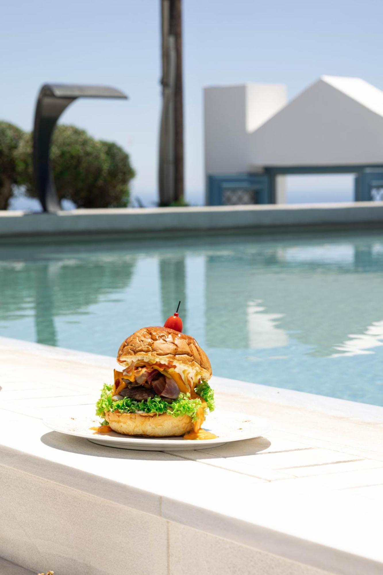 Hotel Aeifos Boutique 5*